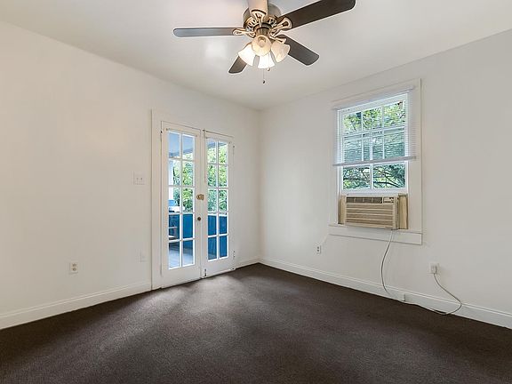 2nd image of 1031 Leontine St #B