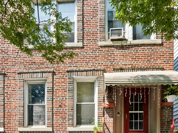 809 Friel Place image 1 of 18