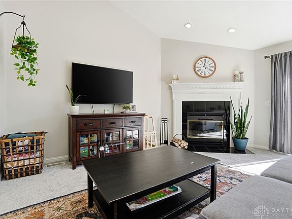 5th image of 9600 Feather Wood Ln