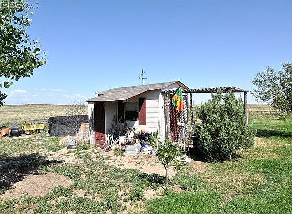 3rd image of 38747 County Road 63