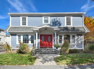 27 Kendrick Ave, Worcester, MA 01606