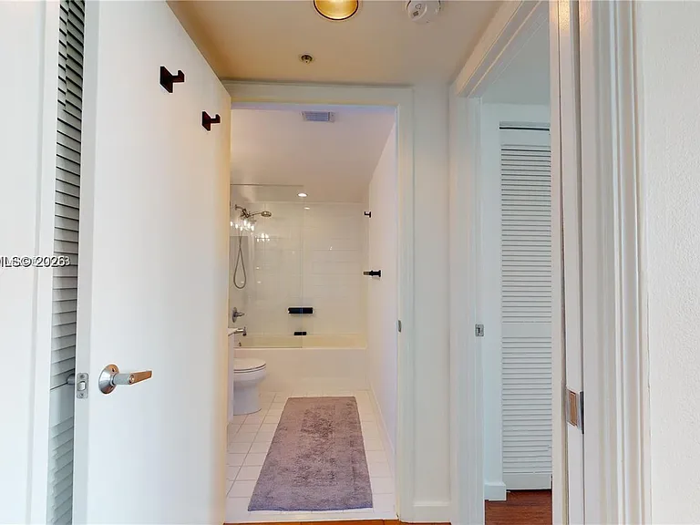 90 Alton Rd #908 — Photo 12