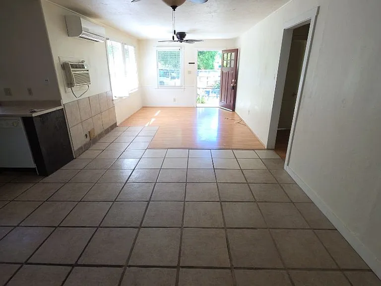 9633 Middle Creek Rd — Photo 4
