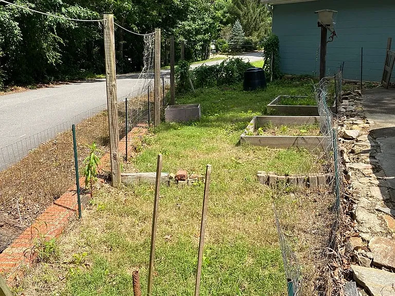 101 Memorial Park Dr — Photo 40