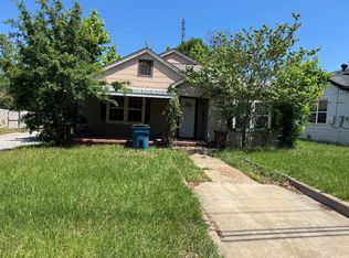 401 E Henderson St, Overton, TX 75684