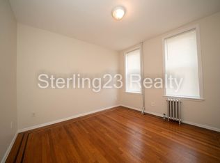 34-20 42nd St #RR1, Long Island City, NY 11101