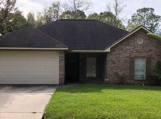 1050 Aime St, Denham Springs, LA 70726