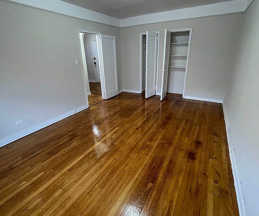 2nd image of 85-16 Parklane #5A