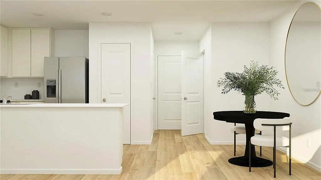 3 bed, 2.5 bath, 1378 sqft, $2,300 — Photo 3