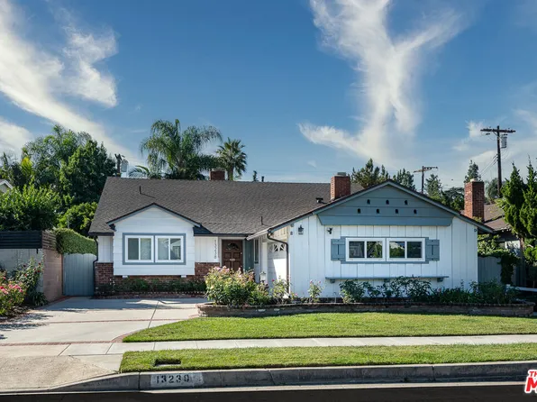 13238 Cumpston St, Van Nuys, CA 91401