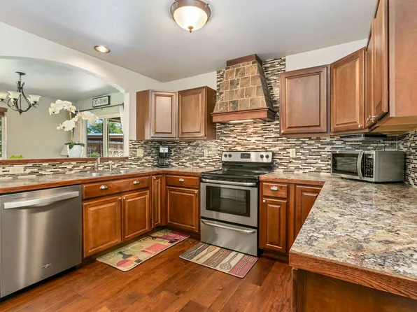 2652 51st Ave, Greeley, CO 80634