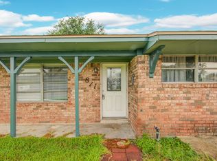 811 W 7th St, Freeport, TX 77541