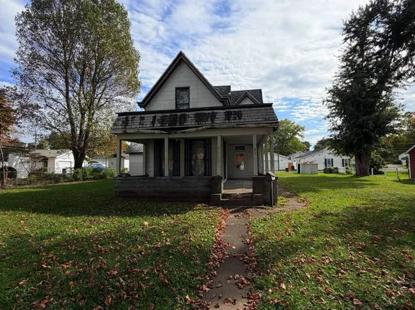 303 N Market St, Liberty, IN 47353