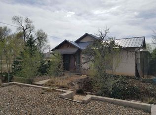 203 Ripley Ave, Mountainair, NM 87036