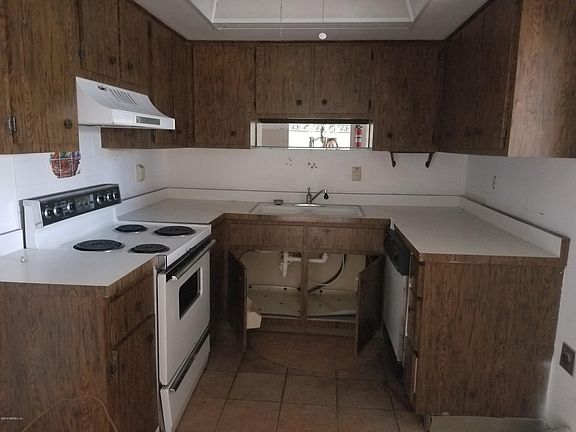 2nd image of 56 Club House Dr APT 103