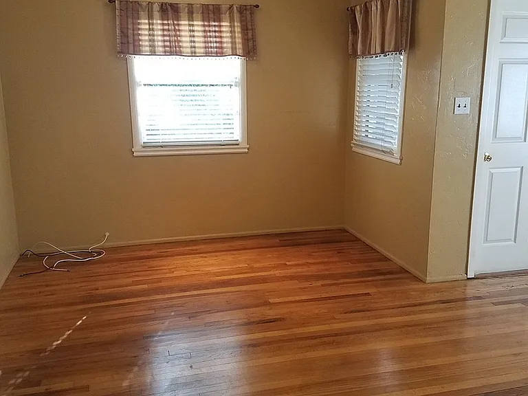230 D Ave — Photo 8