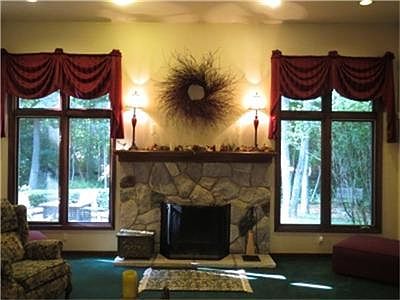 2nd image of 45700 White Pines Dr