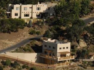 20851 Cheney Dr, Topanga, CA 90290