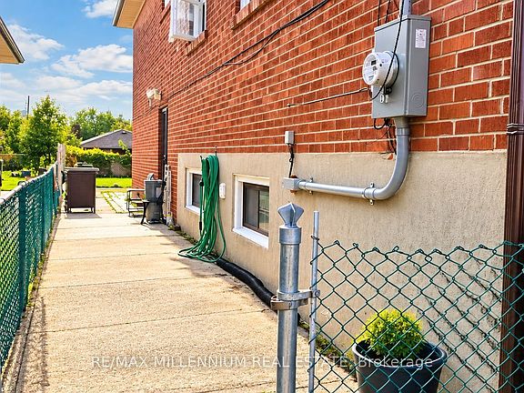 4th image of 151 Ardwick Blvd