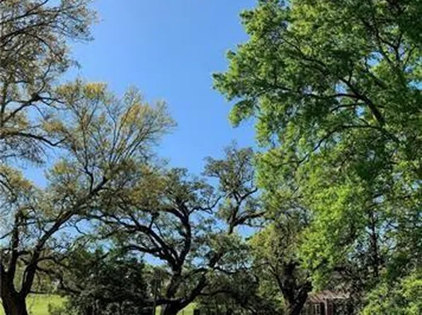 19 Research Dr., Harahan, LA 70123