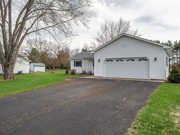 4th image of 5211 E Hamilton Avenue