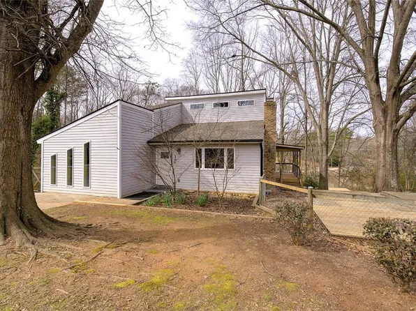 104 Andrew Dr, Seneca, SC 29678