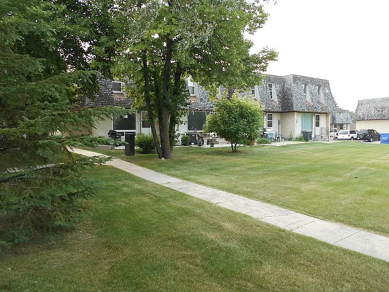 Baylor Place — Photo 2