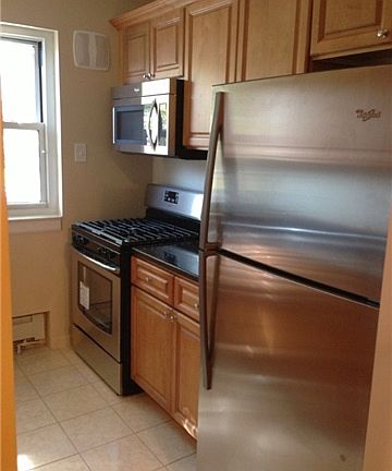 5th image of 15021 Jewel Ave
