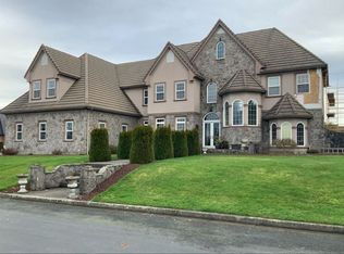 9 Center Ct, Longview, WA 98632