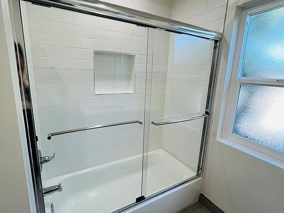 2nd image of 11635-11645 Mayfield St #11635-12
