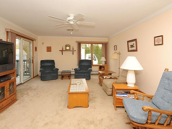 5th image of 2172 Chapel Ct