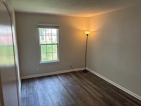 1232 Villa Ln #E — Photo 7