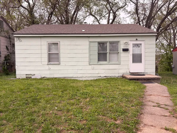 1030 Mildred Dr, Kansas City, KS 66104