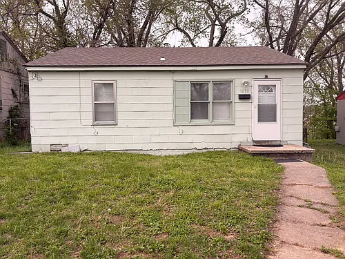 1030 Mildred Dr Photo 1