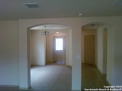 4th image of 10311 Royal Este