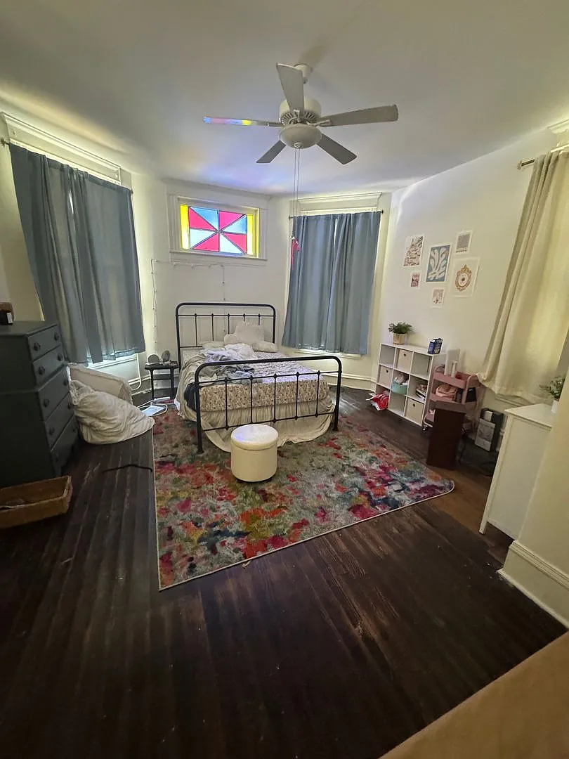 1011 Queen City Avenue — Photo 3