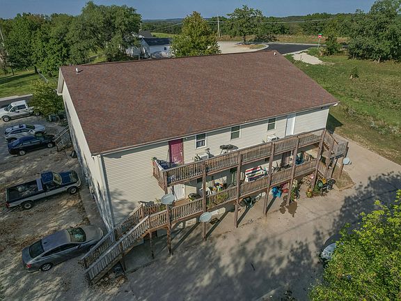 2nd image of 5107 Deer Rdg APT 6