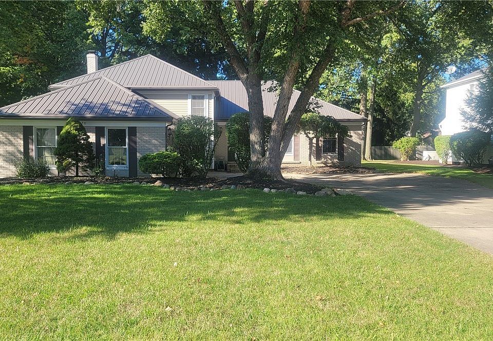 1st image of 25670 Hidden Acres Dr