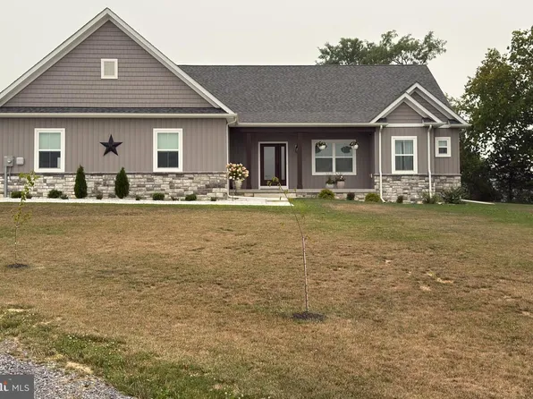 8638 Regal Dr, Mercersburg, PA 17236