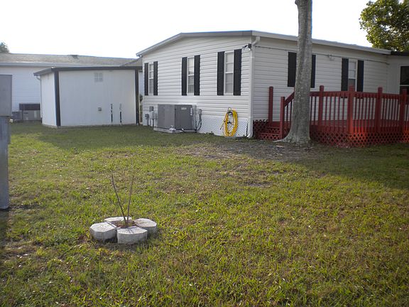 4th image of 10403 De Koster Ave