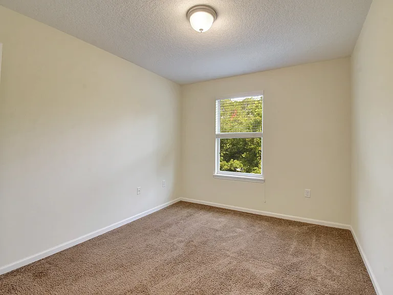 262 Moultrie Village Ln — Photo 33