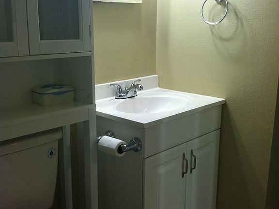 5th image of 1325 Green Cedar Ln