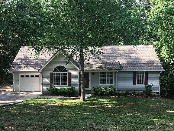 3BR/3BA Ranch on Basement