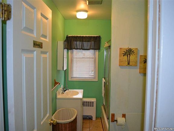 5th image of 106 Park Ln