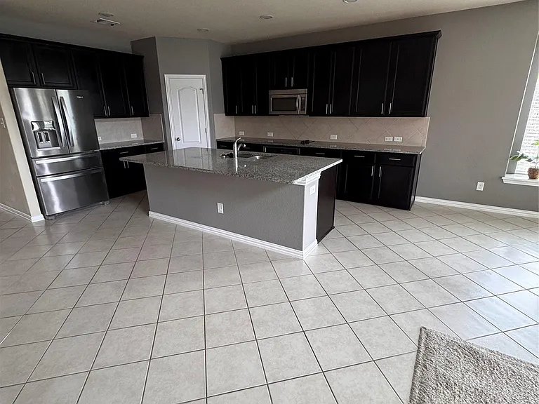 914 Emory Stable Dr — Photo 6