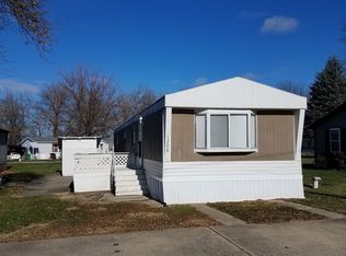 1208 Downing St, Decatur, IL 62521