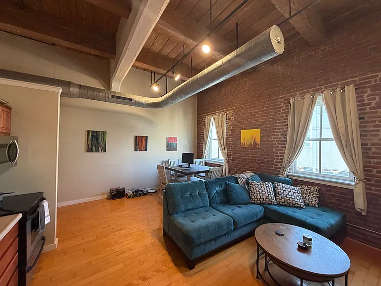 1010 Arch St #703 — Photo 5
