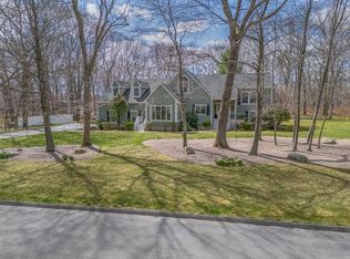 9 Lancaster Rd, Westerly, RI 02891