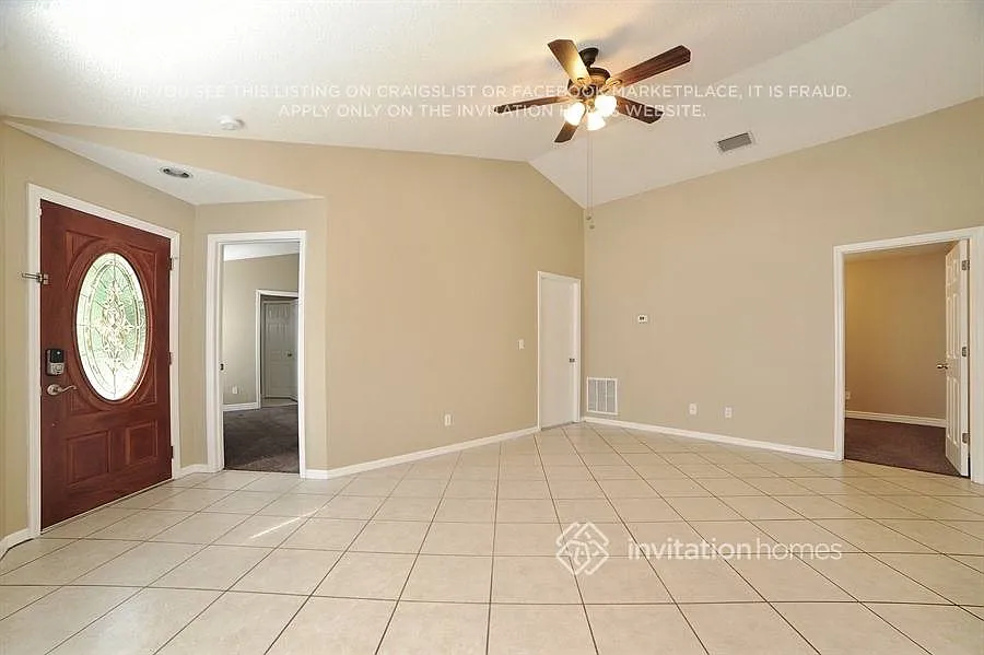 818 Cape Cod Cir Valrico, FL 33594 — Photo 2