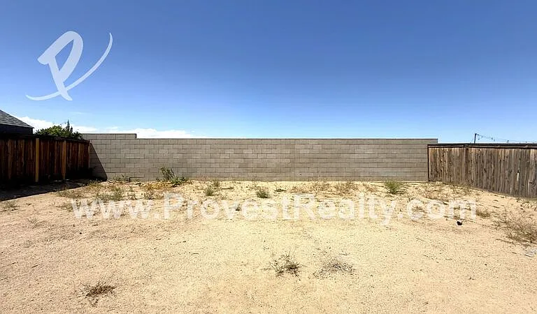 14158 Verde St — Photo 25